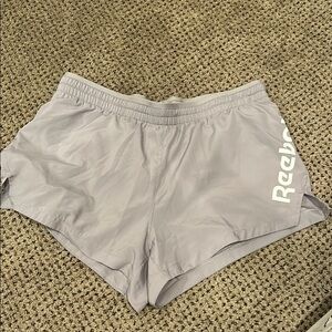 ❗️Reebok Women's Gray Shorts Size S❗️